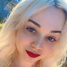 It's such a lovable top 5 for the DWTS finale tomorrow, I feel like they'll  all genuinely be happy for whoever wins. I wanna know who you all THINK  will win and