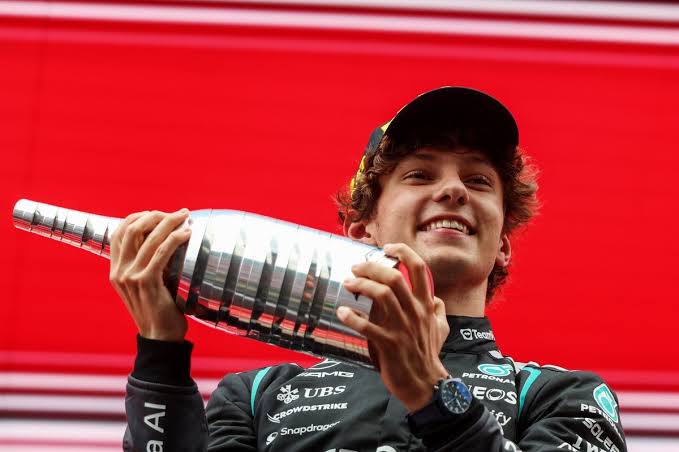 Kimi Antonelli gana en Bélgica y fortalece su liderato en la Fórmula 1