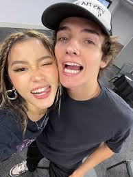 Pin de Elenice Lima em Now United