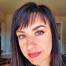 2020 , drama, thriller, crime. Does Bangs Make You Look Younger What Kind Of Bangs Should You Choose