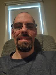 Hi everybody, my English and punctuation isn't perfect sorry folks. It's my  second year recovery from a brain aneurysm,but I was born in Hollywood  Florida raised in Hollywood you all may know