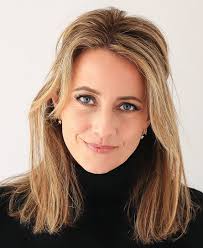 Gail Bean as Wanda Bell