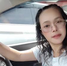 SWEET SATURDAY TREAT 😍 Free your sched, sit back, and enjoy the  anticipated showdown of sister teams Choco Mucho Flying Titans vs Creamline  Cool Smashers! Catch them at 5:00 PM via FREE