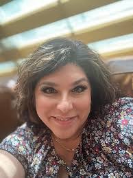 Ann Boes's Instagram, Twitter & Facebook