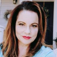 20+ "Lisa Bloomer" profiles