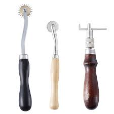 61 бр. Професионален комплект инструменти за занаяти от кожа. Домашно ръчно  шиене, шевове, щанцоване, дърворезба, седло, аксесоари за кожени изделия