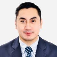 Elizabeth Yoshimura's Instagram, Twitter & Facebook