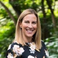 Alicia Baden's Instagram, Twitter & Facebook