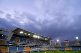 Currently, cádiz rank 12th, while real madrid hold 2nd position. Eqd2byacg 2fm