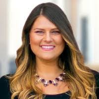 Leah Nicholas's Instagram, Twitter & Facebook