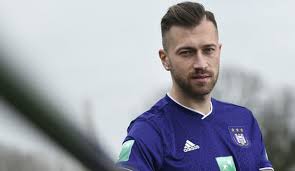 Check out his latest detailed stats including goals, assists, strengths & weaknesses and match ratings. Peter Zulj Wechselt Zu Rsc Anderlecht Ablosesumme Vertragslaufzeit Reaktionen