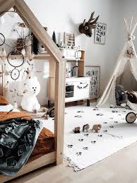 The jungle as a theme for your kid's bedroom is a beneficial and right choice, because this is one theme that is not a gender exclusive and it can be applied both in girls and boys bedroom. Mark S Playful Toddler Room With Jungle Vibes