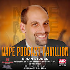 Whitney Mckee's Instagram, Twitter & Facebook