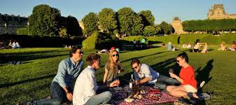 Si déjà au moyen age on. Ou Et Comment Pique Niquer A Paris Ile De France Cet Ete 2019 Visitparisregion