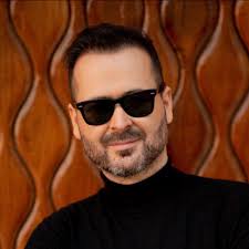 20 years ago, the place where it all began #paris #france @ar_institute_fr 