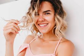 Honey is a humectant and offers emollient properties, making it the ideal moisturizer for dry hair that's prone to split ends. How To Prevent Dry Brittle Hair Tips Tricks You Need To Know Beyoutiful Magazine