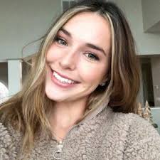 Saige Lantz's Instagram, Twitter & Facebook