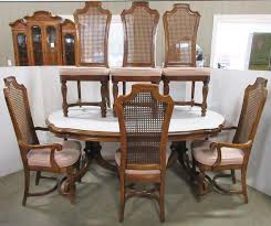 Caphaus modern 7 pieces kitchen/dining room table set for home, rectangular table and gray leather cushion chairs, dining table set for 7 with chairs. Albrecht Auctions Thomasville Dining Room Table With 6 Chairs 2 Leaves And Table Cover Matches Lot No 7
