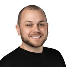 Russell Grothe's Instagram, Twitter & Facebook