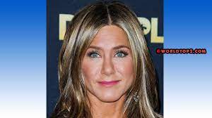 Jennifer aniston is finding ways to thrive from the inside out, by taking a holistic approach to wellness that includes physical and mental fitness. Jennifer Aniston Biography Age Height Net Worth 2021 Wiki