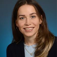 Olivia Kelsey's Instagram, Twitter & Facebook