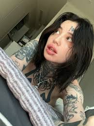 ZELIAH on X: Hiii Twitter t.copKANd3eNzf  X