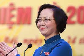 Bà hiện là chủ tịch hội đồng nhân dân tỉnh yên bái. Tiá»ƒu Sá»­ Ba Pháº¡m Thá»‹ Thanh Tra Nhan Sá»± Má»›i