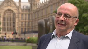 Southend West MP calls for fatal dog-on-dog attacks to be criminal offence  against owner