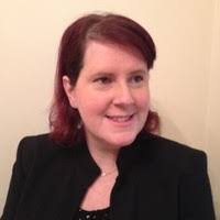 Lea Mander's Instagram, Twitter & Facebook