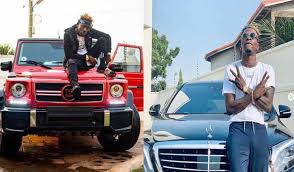 Shatta wale, the ladies man has been spotted cruising around in his ferrari car with his new lover. Shatta Wale Net Worth Cars Houses And Updated Biography
