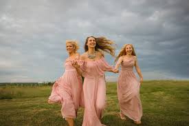 Sagittarius, music & film lover and an endless summer seeker. Zurich Wedding Photographers
