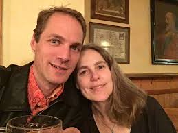 Virginia is for lovers: An ode to Cavalier couples—VIRGINIA Magazine