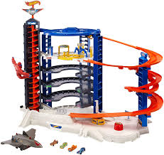 I put in cabinets and tiled the floor a few years ago. Amazon Com Hot Wheels Super Ultimate Garage Play Set Toys Games
