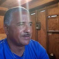 Dwight Pinder (@DwightPinder)