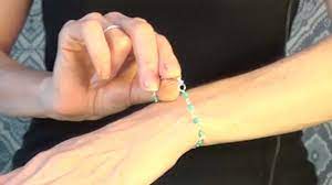 You'll never put on bracelets the same way ever again. How To Put On A Bracelet With One Hand Put On A Bracelet By Yourself Youtube