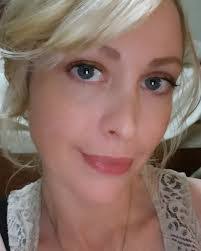 Mattie Hartman's Instagram, Twitter & Facebook