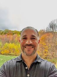 8 Prompts to Improve Your SEO ... and get more traffic · AI Ranking (FREE)