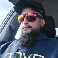 Adivina lo que está pasando en este gif y triunfarás. Aquí un resumen de lo  que aconteció en el sesiones de hoy: nos fuimos algarete y dijimos: vamos a  entrevistar a un