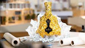read frank gehry has forged a crinkled 25 500 decanter to mark the 150th anniversary of hennessy xo cognac on luxurylau frank gehry hennessy xo gold bottles