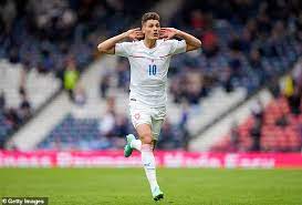 Scotland impress with spirited effort to hold off england attack. Csnhmempitzuxm