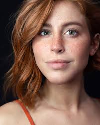 Nicole Gable's Instagram, Twitter & Facebook