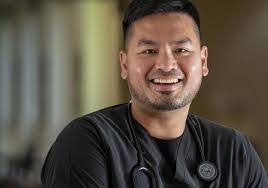 Edward Levitt's Instagram, Twitter & Facebook