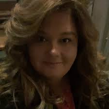 Kim Mcmanus's Instagram, Twitter & Facebook