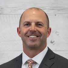 Derrick Wyckoff's Instagram, Twitter & Facebook