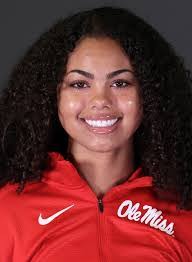 Sydney Langdon's Instagram, Twitter & Facebook