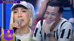 Farrah Lin batiancila- mahal KO o mahal ako...a mall show concert at  starmall alabang..