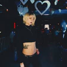 A night at gay club 💃 : rcrossdressing