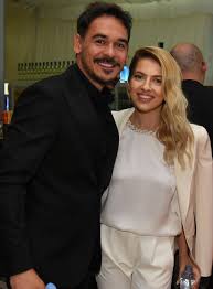 Se pare că lidia buble ar fi început o relație cu un alt bărbat chiar anul trecut, înainte de a se despărți de răzvan simion. Lidia Buble È™i A PÄƒrÄƒsit Iubitul Manechin Pentru RÄƒzvan Simion Kfetele