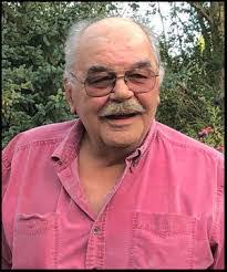 Paul Mast's Instagram, Twitter & Facebook