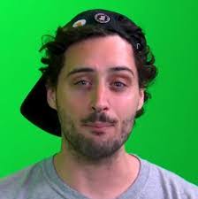 Natasha Winslow's Instagram, Twitter & Facebook